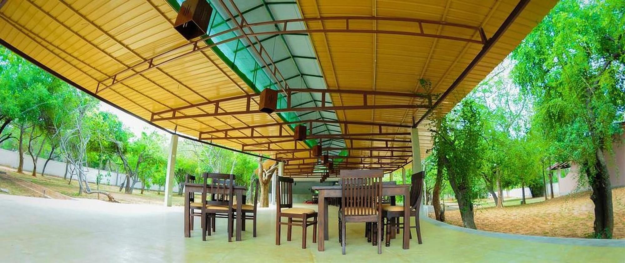 Eighth Wonder Resort Sigiriya Exterior foto