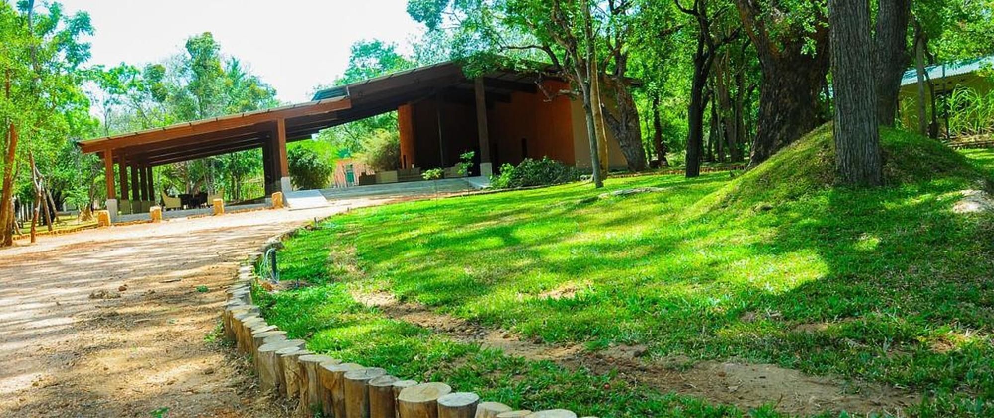 Eighth Wonder Resort Sigiriya Exterior foto